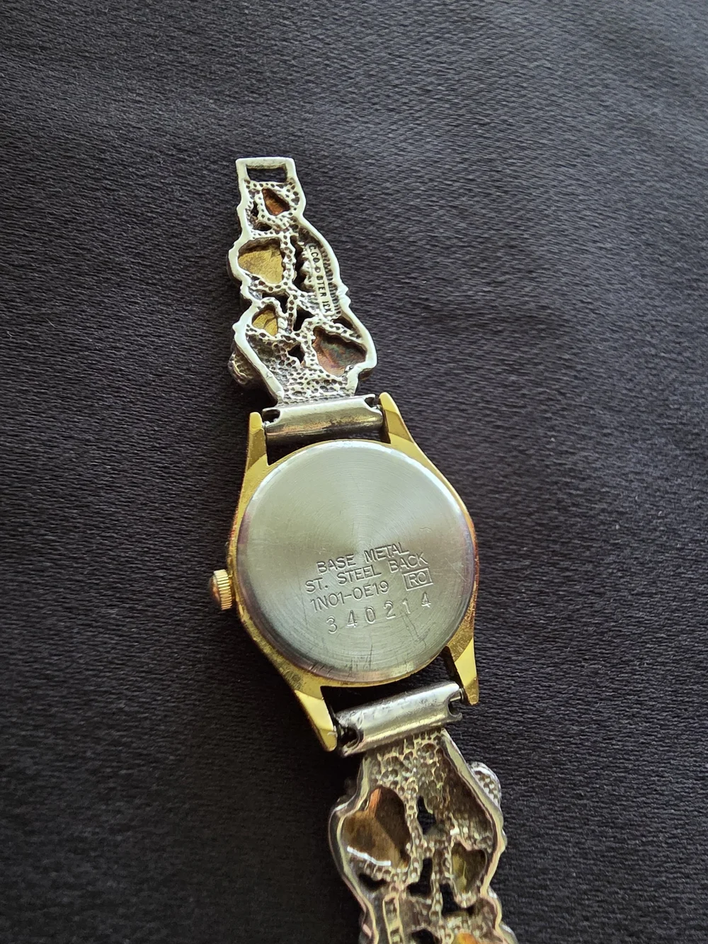 Seiko Quartz Coleman Black Hills Gold 12K Sterling Watch No Stretch Band Working